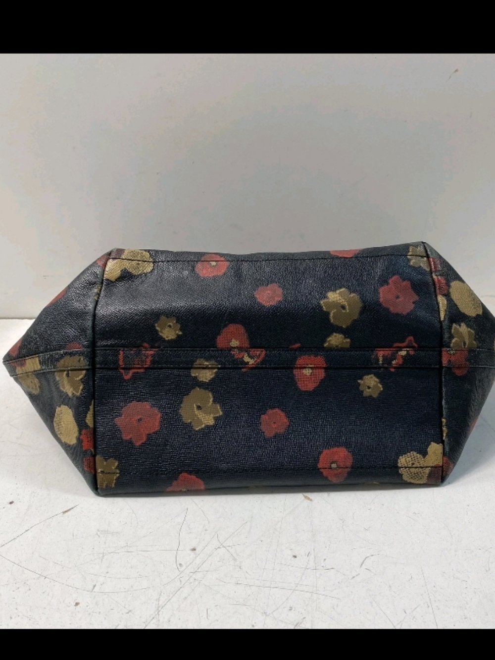 Coach- Taxi Floral Large Tote Bag ๐คโค๏ธ - Picture 5 of 10
